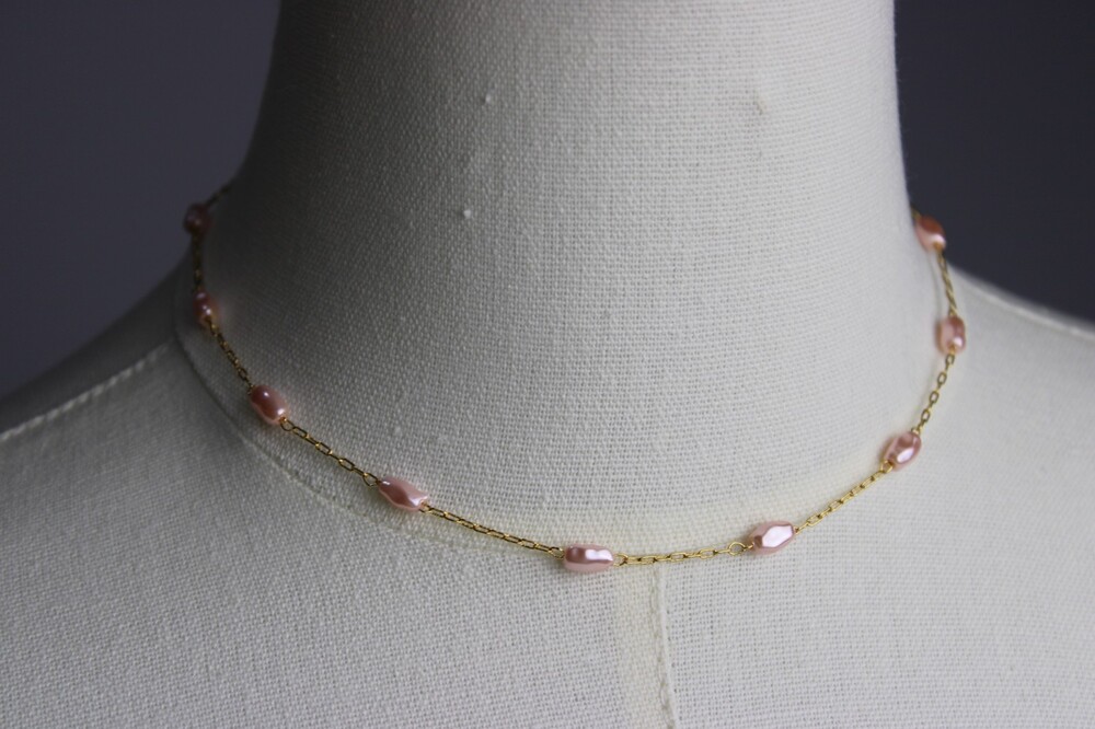 Barbie Mattel Pink Faux Pearl Choker Necklace – 16” Gold Tone